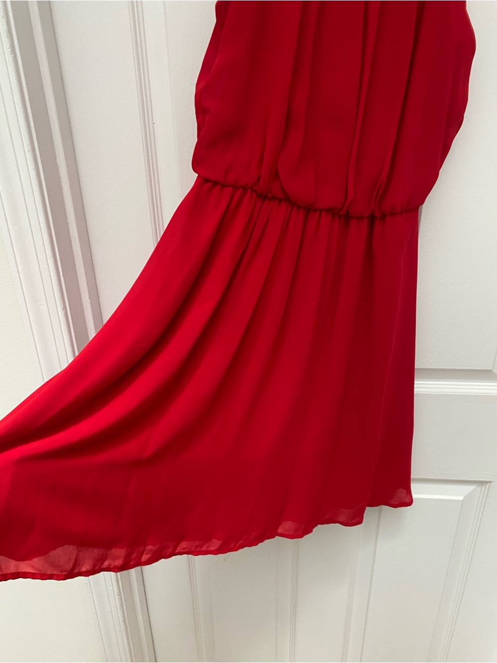 Lush Red Halter Mini Dress with Elastic Waistline and Flowy Skirt - Large - Picture 4 of 6